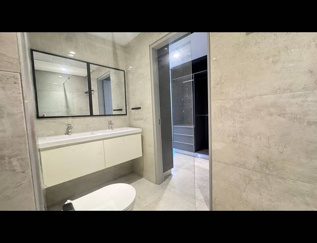 3 BEDROOM APARTMENT FOR SALE IN UMHLANGA RIDGE